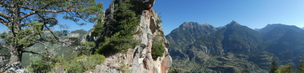 Vue panoramique depuis le col de l'Aiguille