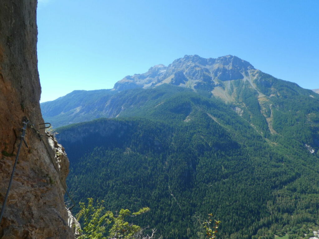 La tête de Gaulent vue depuis la via ferrata de Freissinières