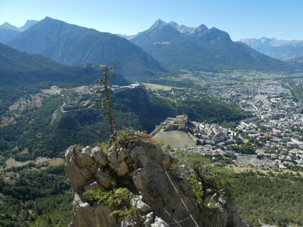 Des paysages très provençaux au-dessus de la passerelle