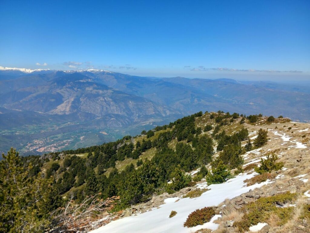 La vallée du Conflent vue depuis le pic Joffre